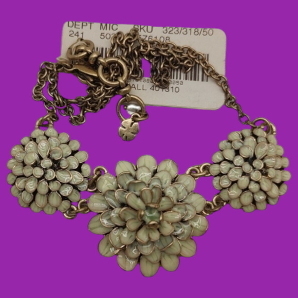 Lucky Brand Delicate Enamel Flowers Pale Green Adjustable Aged Brass Necklace - Picture 11 of 12